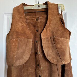 AMAZING Vintage 1970s Suede Vest & Skirt Set - Women’s XS/S